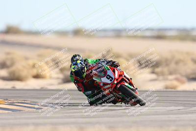 media/Dec-07-2025-CVMA (Sun) [[3e7d2de5dc]]/Race 11-Formula 2-CVMA Hooligans-American Thunder/